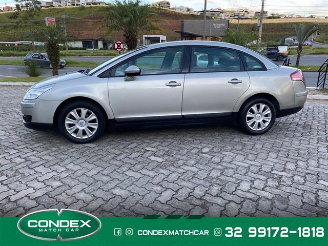 CITROËN C4 GLX 2.0 FLEX 16V 5P AUT. 2011