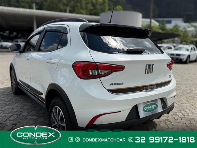 FIAT ARGO TREKKING 1.3 8V FLEX 2024
