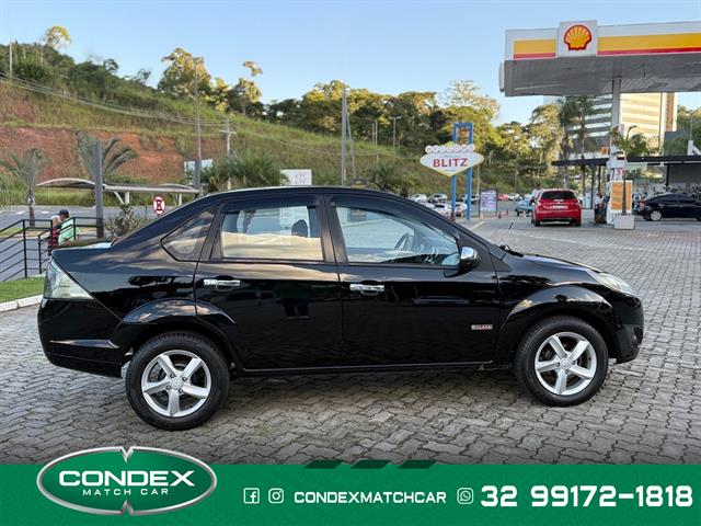 FORD FIESTA SED. 1.6 8V FLEX 4P 2011