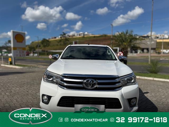 TOYOTA HILUX CD SRX 4X4 2.8 TDI 16V DIESEL AUT. 2017
