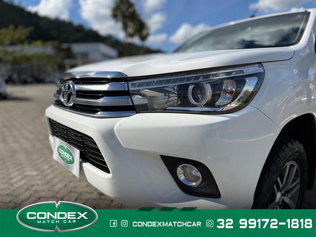 TOYOTA HILUX CD SRX 4X4 2.8 TDI 16V DIESEL AUT. 2017