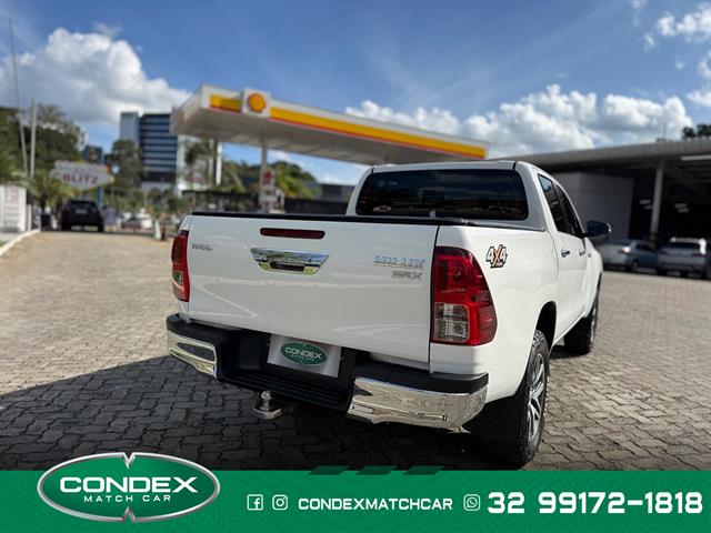TOYOTA HILUX CD SRX 4X4 2.8 TDI 16V DIESEL AUT. 2017