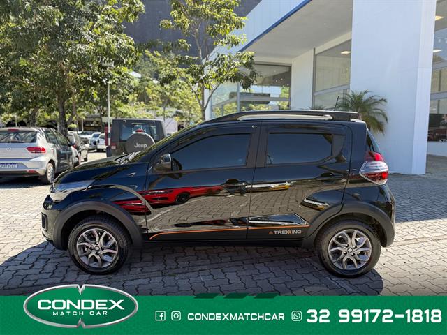 FIAT MOBI TREKKING 1.0 FLEX 5P. 2025