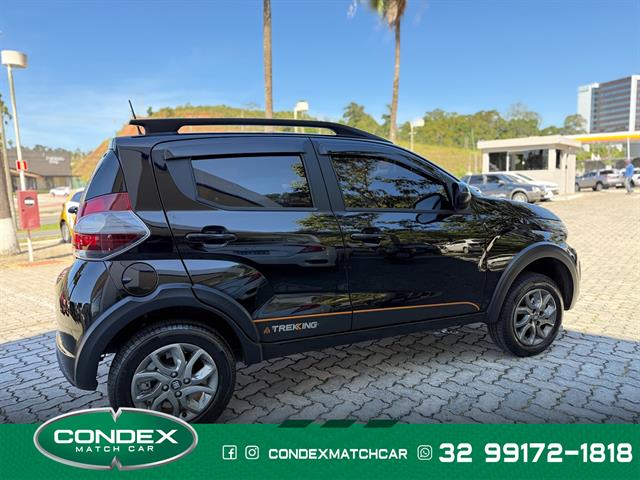 FIAT MOBI TREKKING 1.0 FLEX 5P. 2025