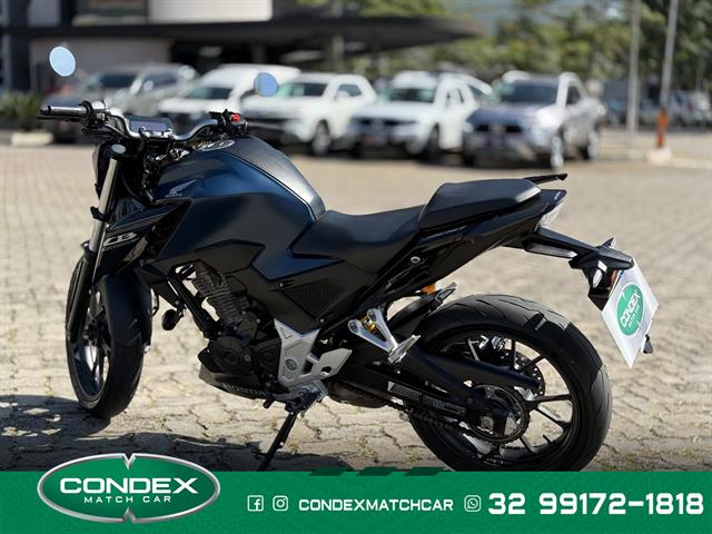 HONDA CB 300F TWISTER FLEX 2025