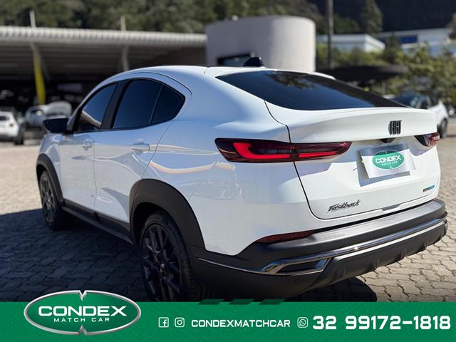 FIAT FASTBACK IMPETUS 200 T. AUT (HIBRÍDO) 2026