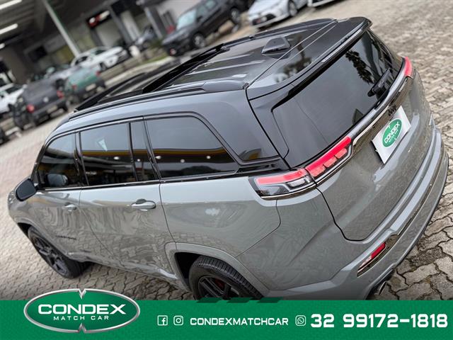 JEEP COMMANDER BLACK HURRICANE 2.0 4X4 TB AUT 2025
