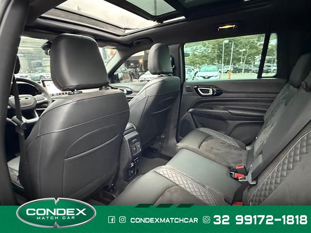 JEEP COMMANDER BLACK HURRICANE 2.0 4X4 TB AUT 2025