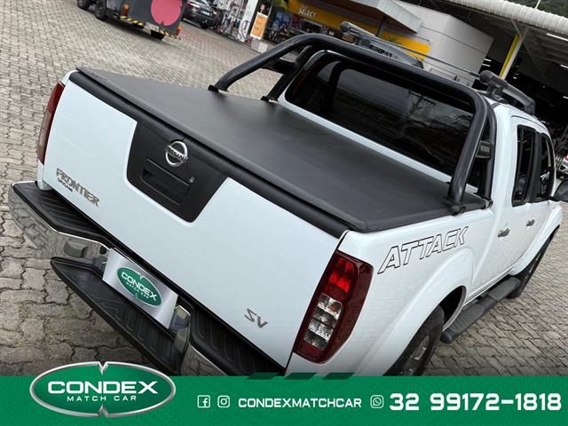 NISSAN FRONTIER SV AT.CD 4X4 2.5 TB DIESEL MEC. 2015