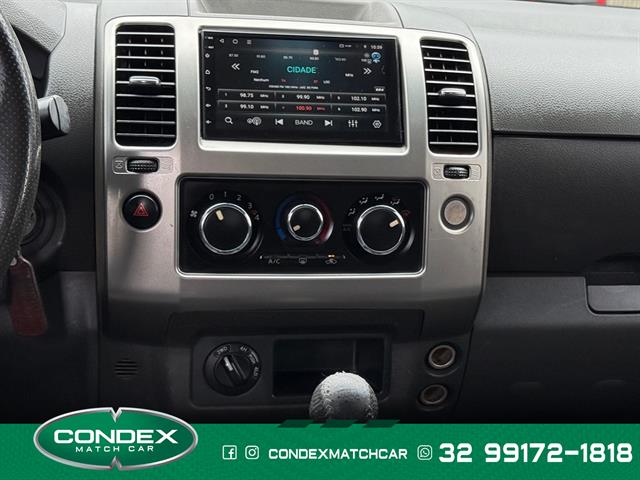 NISSAN FRONTIER SV AT.CD 4X4 2.5 TB DIESEL MEC. 2015