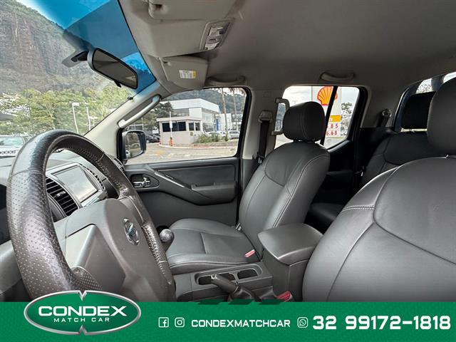 NISSAN FRONTIER SV AT.CD 4X4 2.5 TB DIESEL MEC. 2015