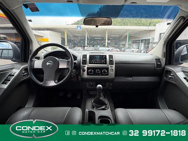 NISSAN FRONTIER SV AT.CD 4X4 2.5 TB DIESEL MEC. 2015