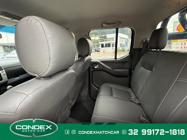 NISSAN FRONTIER SV AT.CD 4X4 2.5 TB DIESEL MEC. 2015