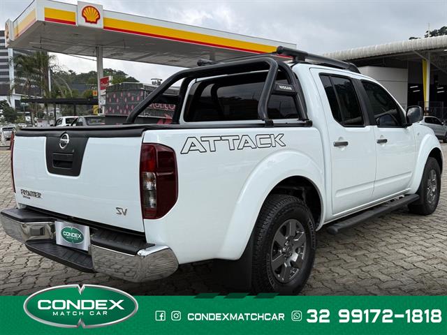 NISSAN FRONTIER SV AT.CD 4X4 2.5 TB DIESEL MEC. 2015
