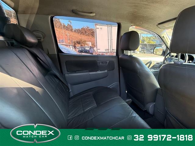 TOYOTA HILUX CD SRV D4-D 4X4 3.0  TDI DIES 2008