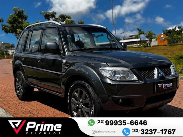MITSUBISHI Pajero TR4 2.0 FLEX 16V 4X2 AUT. 2013