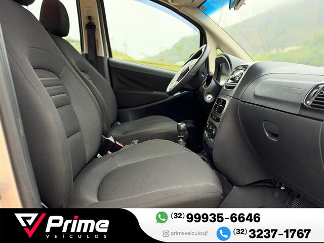 FIAT IDEA ATTRACTIVE 1.4 FIRE FLEX 8V 5P 2015