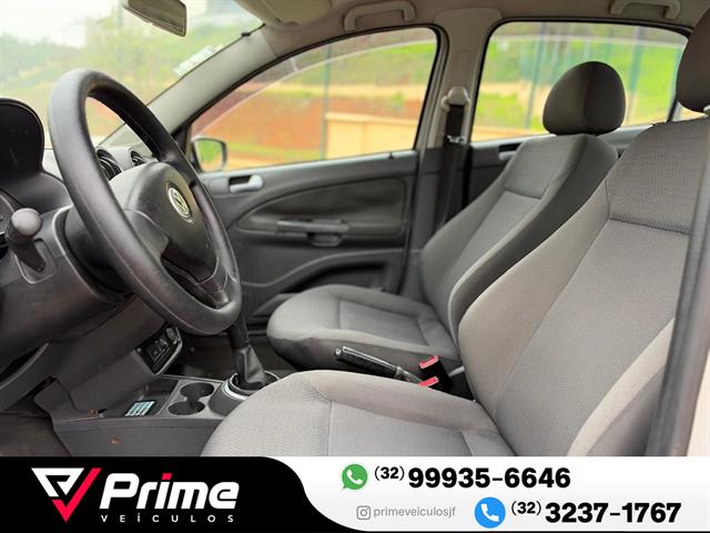 VOLKSWAGEN VOYAGE 1.0/1.0 CITY MI TOTAL FLEX 8V 4P 2011