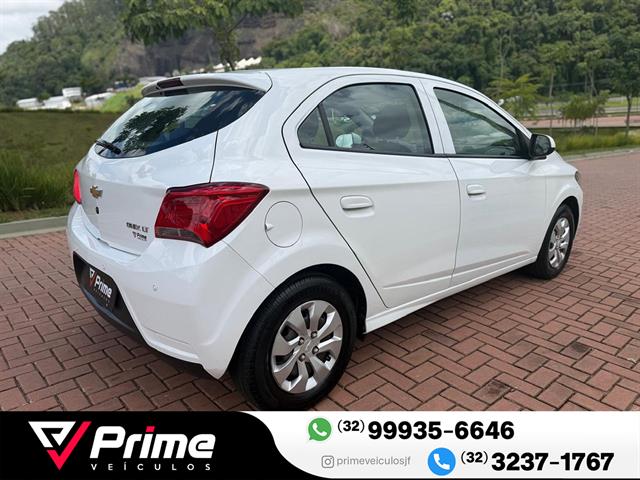 CHEVROLET ONIX HATCH LT 1.0 8V FLEXPOWER 5P MEC. 2017