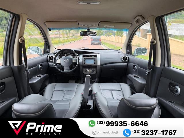 NISSAN LIVINA GRAND SL 1.8 16V FLEX FUEL AUT. 2014