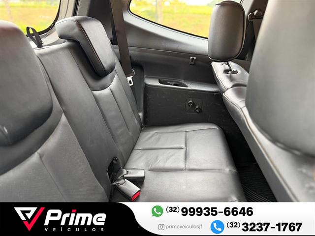 NISSAN LIVINA GRAND SL 1.8 16V FLEX FUEL AUT. 2014