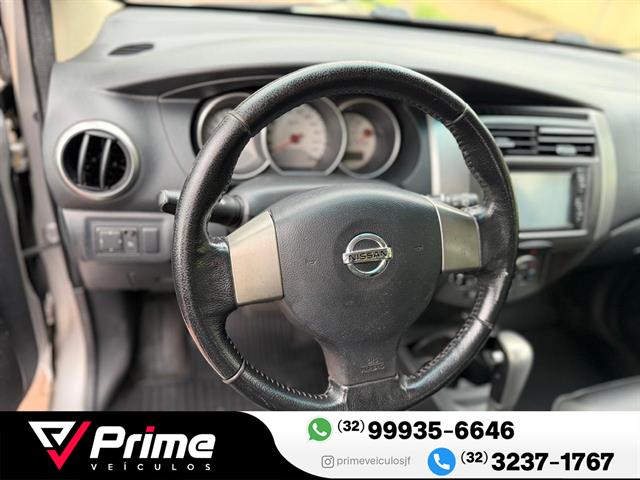 NISSAN LIVINA GRAND SL 1.8 16V FLEX FUEL AUT. 2014