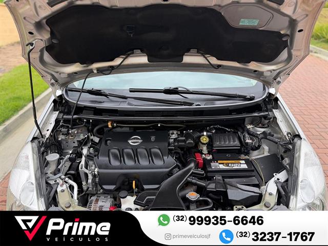 NISSAN LIVINA GRAND SL 1.8 16V FLEX FUEL AUT. 2014