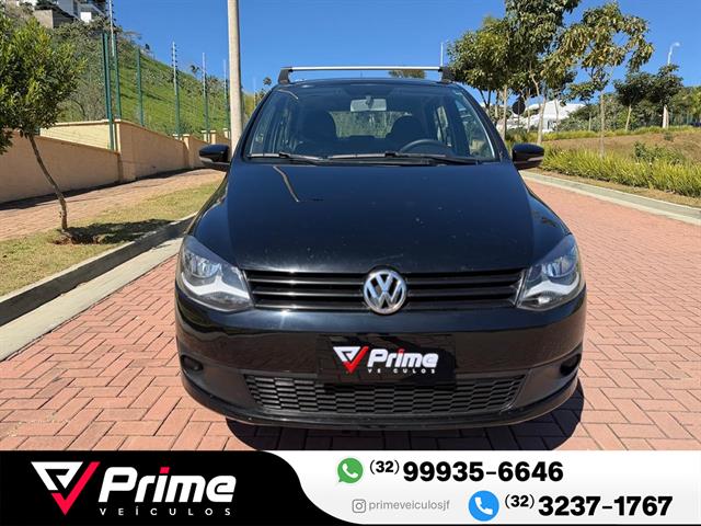 VOLKSWAGEN FOX 1.6 MI TOTAL FLEX 8V 5P 2013