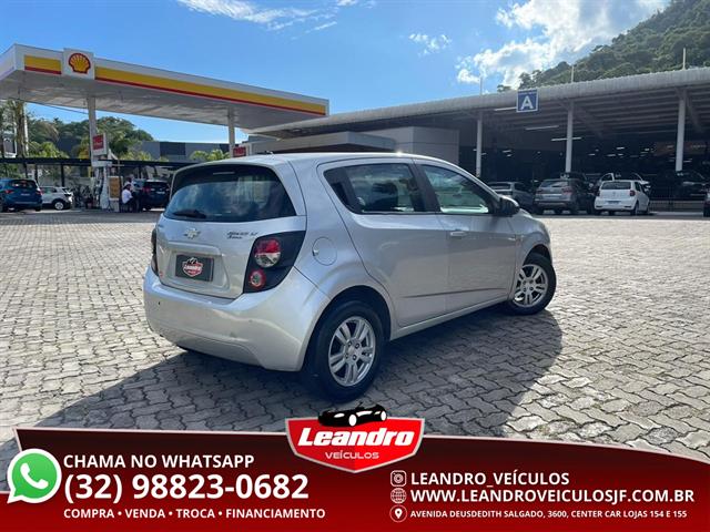 CHEVROLET SONIC HB LT 1.6 16V FLEXPOWER 5P AUT. 2013