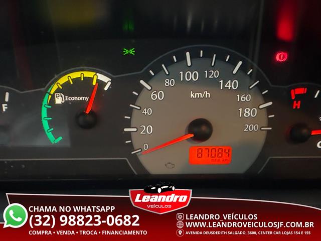 FIAT UNO MILLE WAY ECONOMY 1.0 F.FLEX 2P 2013