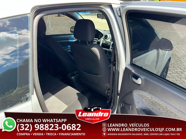 FORD FIESTA 1.0 8V FLEX/CLASS 1.0 8V FLEX 5P 2011