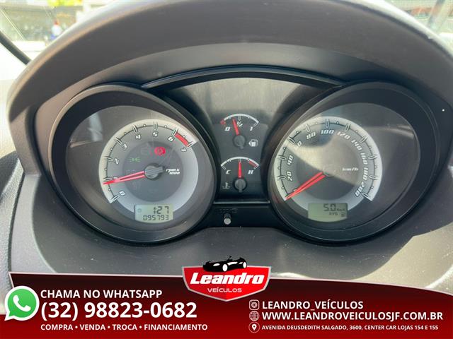 FORD FIESTA 1.0 8V FLEX/CLASS 1.0 8V FLEX 5P 2011