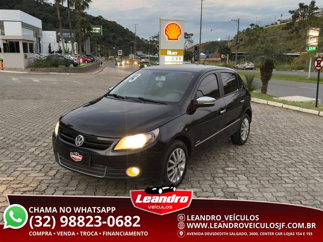 VOLKSWAGEN GOL 1.6 I MOTI.POWER/HIGHLI T.FLEX 8V 4P 2013