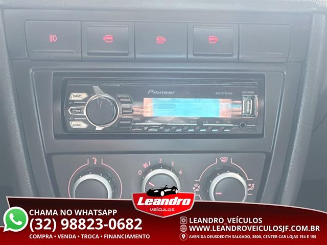 VOLKSWAGEN GOL 1.6 I MOTI.POWER/HIGHLI T.FLEX 8V 4P 2013