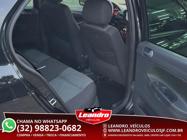 VOLKSWAGEN GOL 1.6 I MOTI.POWER/HIGHLI T.FLEX 8V 4P 2013