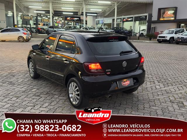 VOLKSWAGEN GOL 1.6 I MOTI.POWER/HIGHLI T.FLEX 8V 4P 2013