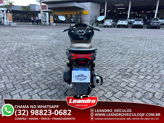 HONDA PCX 160 DLX 2023