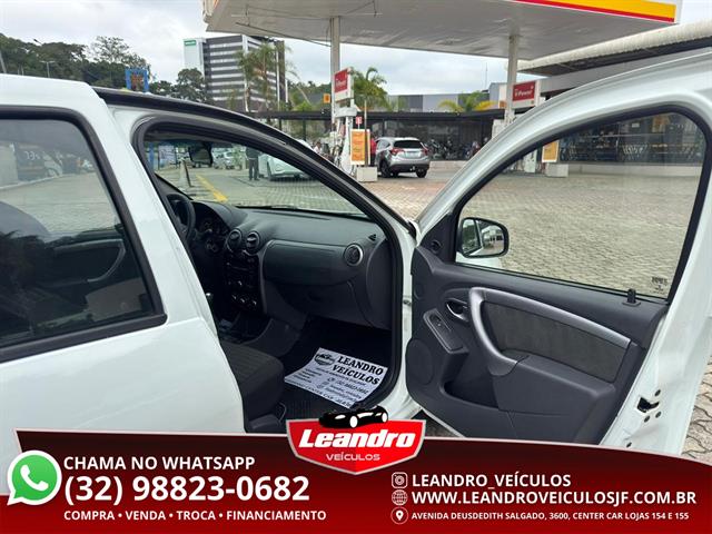 RENAULT SANDERO EXPRESSION HI-FLEX 1.0 16V 5P 2013