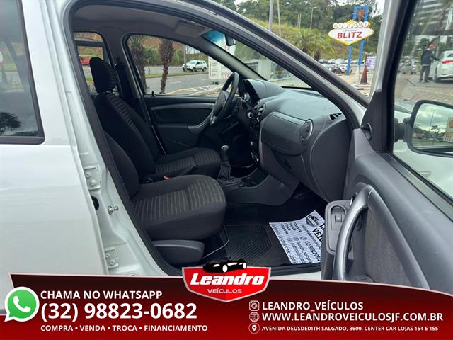 RENAULT SANDERO EXPRESSION HI-FLEX 1.0 16V 5P 2013