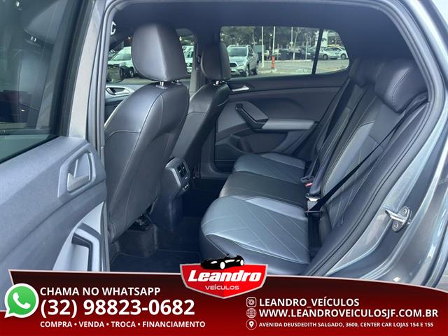 VOLKSWAGEN T-CROSS COMFOR. 200 TSI 1.0 FLEX 5P AUT. 2025