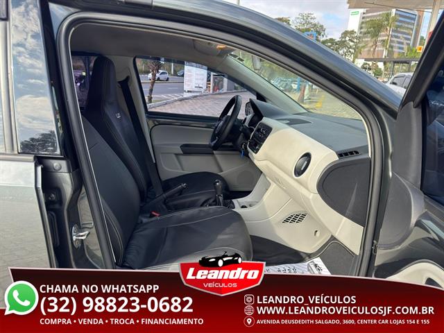 VOLKSWAGEN UP! MOVE 1.0 TSI TOTAL FLEX 12V 5P 2016