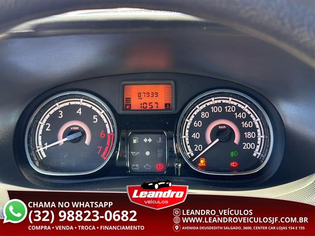 RENAULT SANDERO EXPRESSION HI-FLEX 1.0 16V 5P 2013