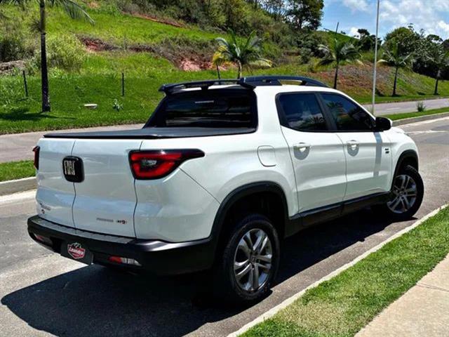 FIAT TORO FREEDOM 2.0 16V 4X4 TB DIESEL AUT. 2021