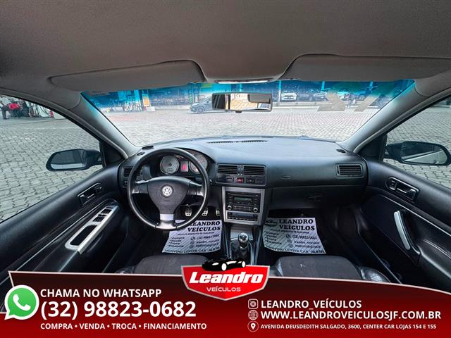 VOLKSWAGEN GOLF SPORTLINE 1.6 MI TOTAL FLEX 8V 4P 2012