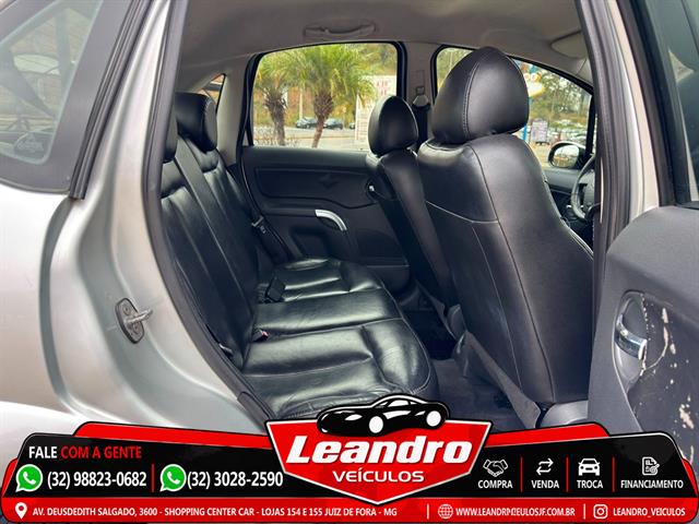 CITROËN C3 EXCL./EXCL.SOLAR./SONORA 1.6 FLEX AUT 2011