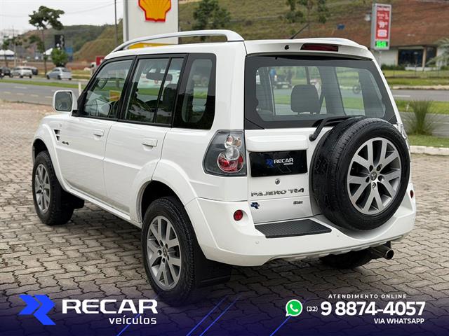 MITSUBISHI PAJERO TR4 2.0/ 2.0 FLEX 16V 4X4 AUT. 2014