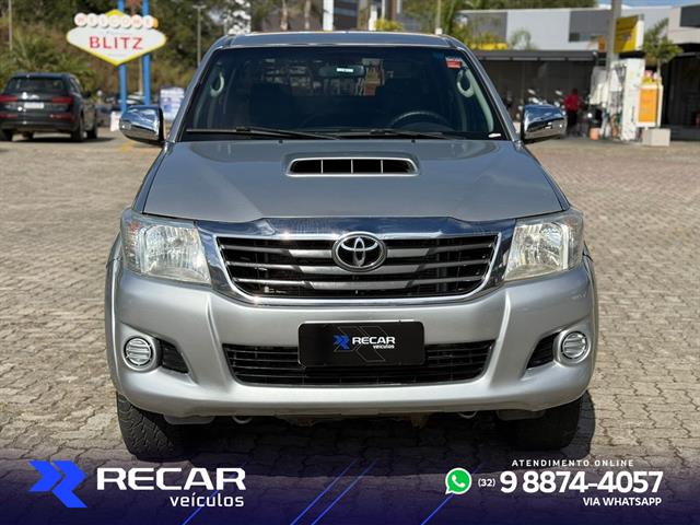 TOYOTA HILUX CD D4-D 4X4 3.0 TDI DIES. MEC. 2015