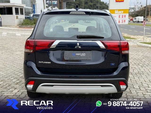 MITSUBISHI OUTLANDER HPE 2.0 16V 5P AUT. 2020