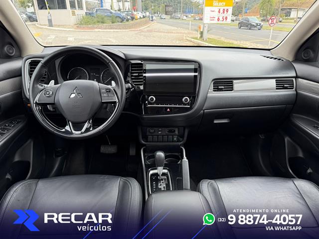 MITSUBISHI OUTLANDER HPE 2.0 16V 5P AUT. 2020