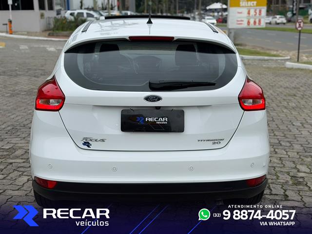 FORD FOCUS FASTBACK TIT./T.PLUS 2.0 FLEX AUT. 2016